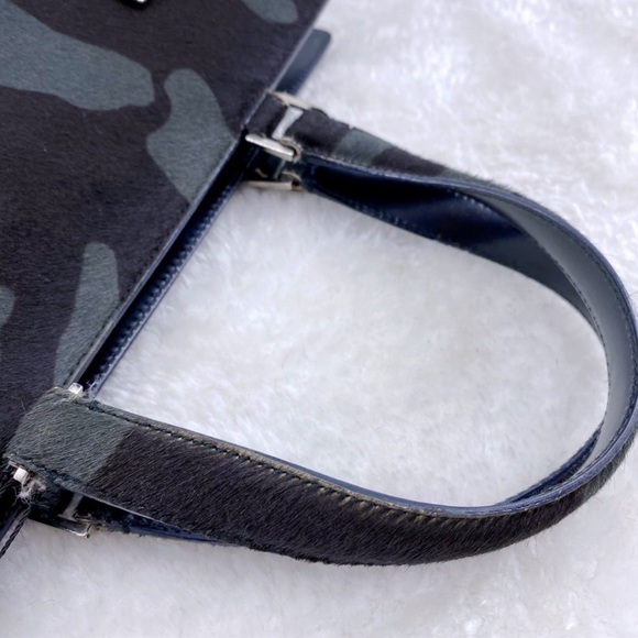 Authentic Salvador Ferragamo Bag - Picture 10 of 16